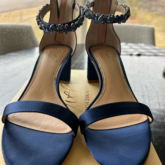 Royal blue 2” heel ankle strap , never worn , brand New . - Picture 3 of 4